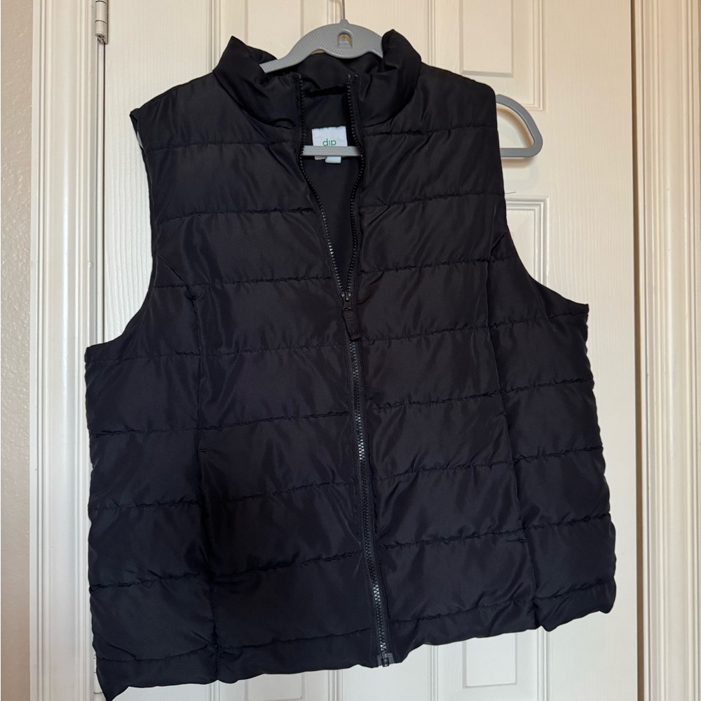 dip Black Quilted Puffer Vest